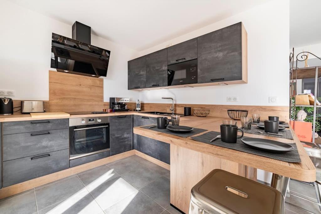La Ciotat Beau T3, Mer, Centre, Climatisation, Parking Prive Gratuit Bagian luar foto